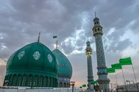 Savior Politics From Shrine to Crown: Iran Does Not Need Another Savior